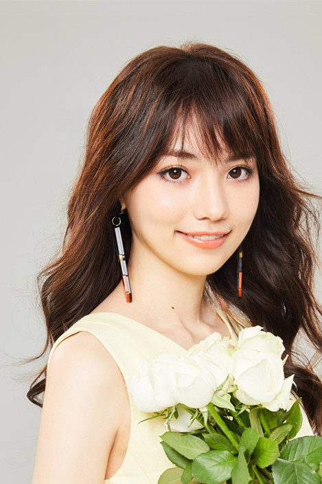 黑嘉嘉,黑嘉嘉個(gè)人資料,黑嘉嘉簡(jiǎn)介