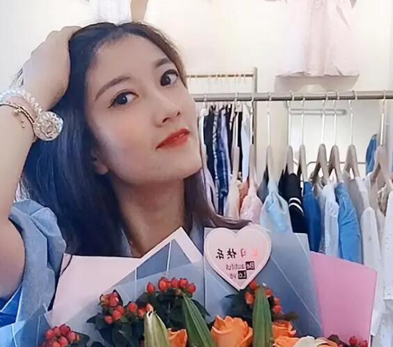 抗癌網紅李小妞