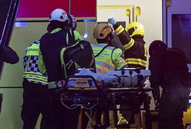 �ݿ˴�W�����¼�